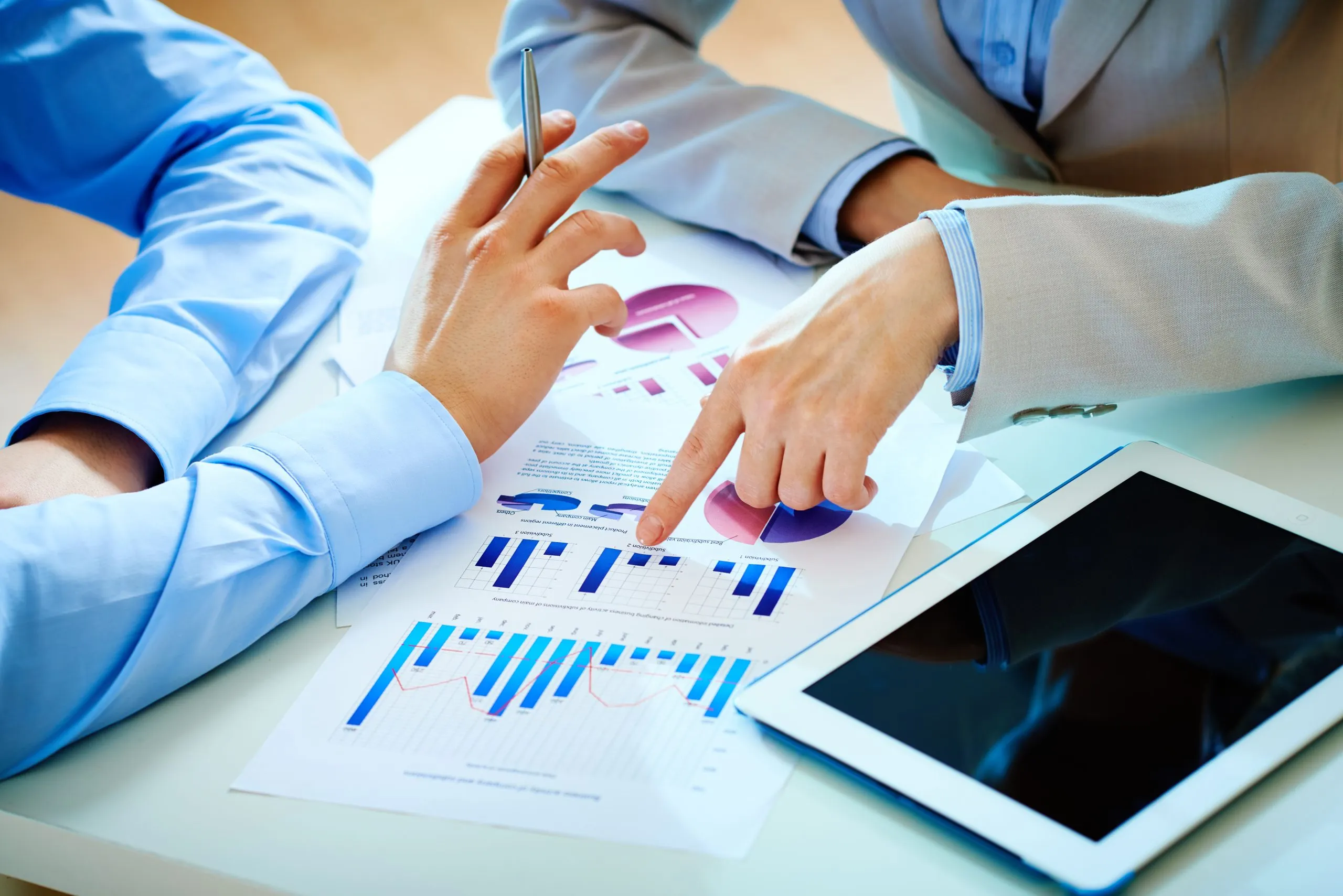 Evaluating Enterprise Technology Providers Competing Across Digital Ecosystems enterprise-technology-competitor-analysis-scaled