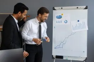 How Executive Strategy Profiling Reveals Leadership Priorities Behind Billion-Dollar Growth and Expansion Decisions 