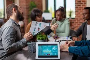 Collaborative Financial Platforms Unlock Growth Across Banking, Payments and Investment Services 