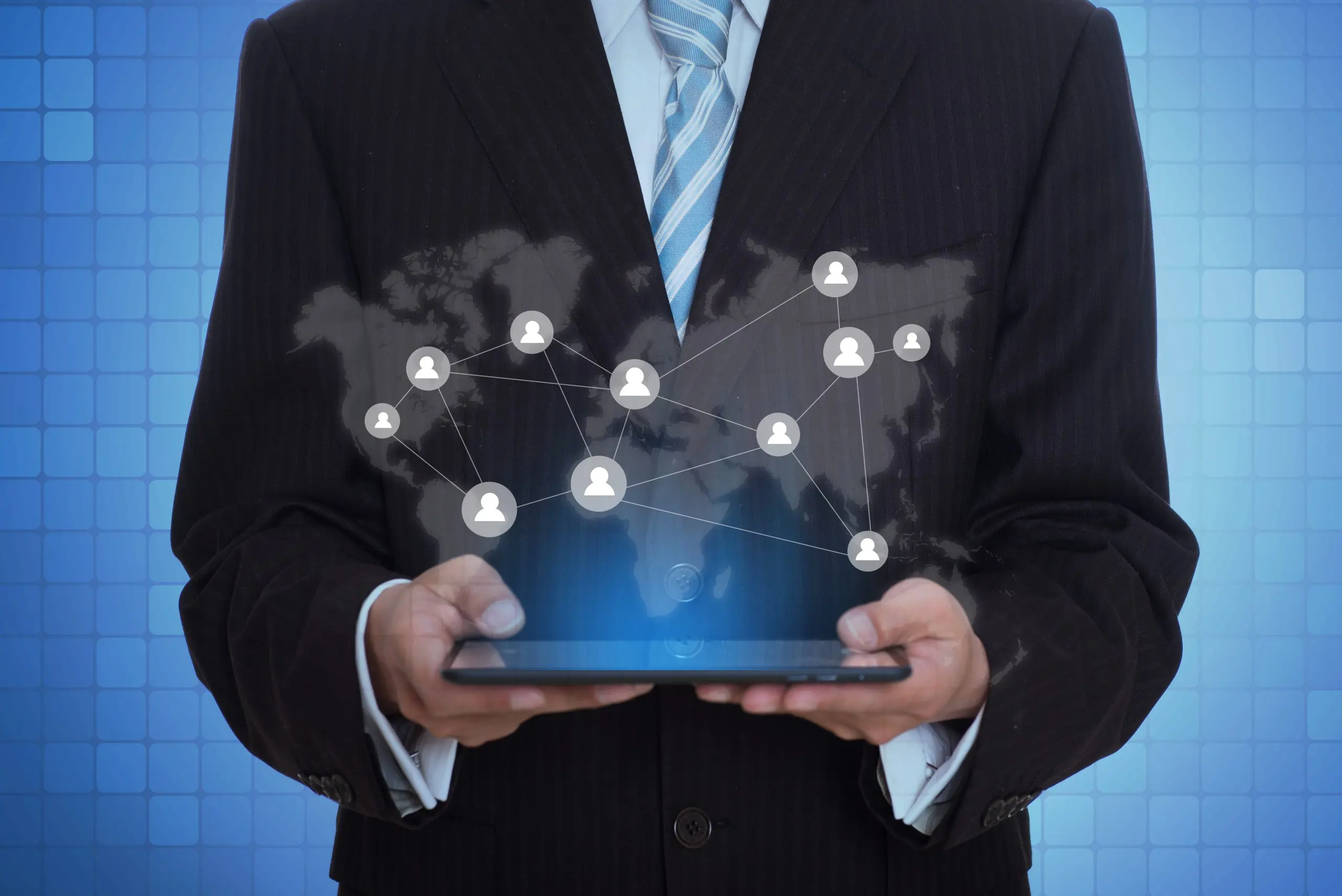 How Multi-Node Networks Improve Supply Chain Resilience and Service Coverage multi-node-distribution-network-strategy-scaled