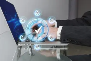Benchmarking Distribution Strategies Across Global Technology Markets 