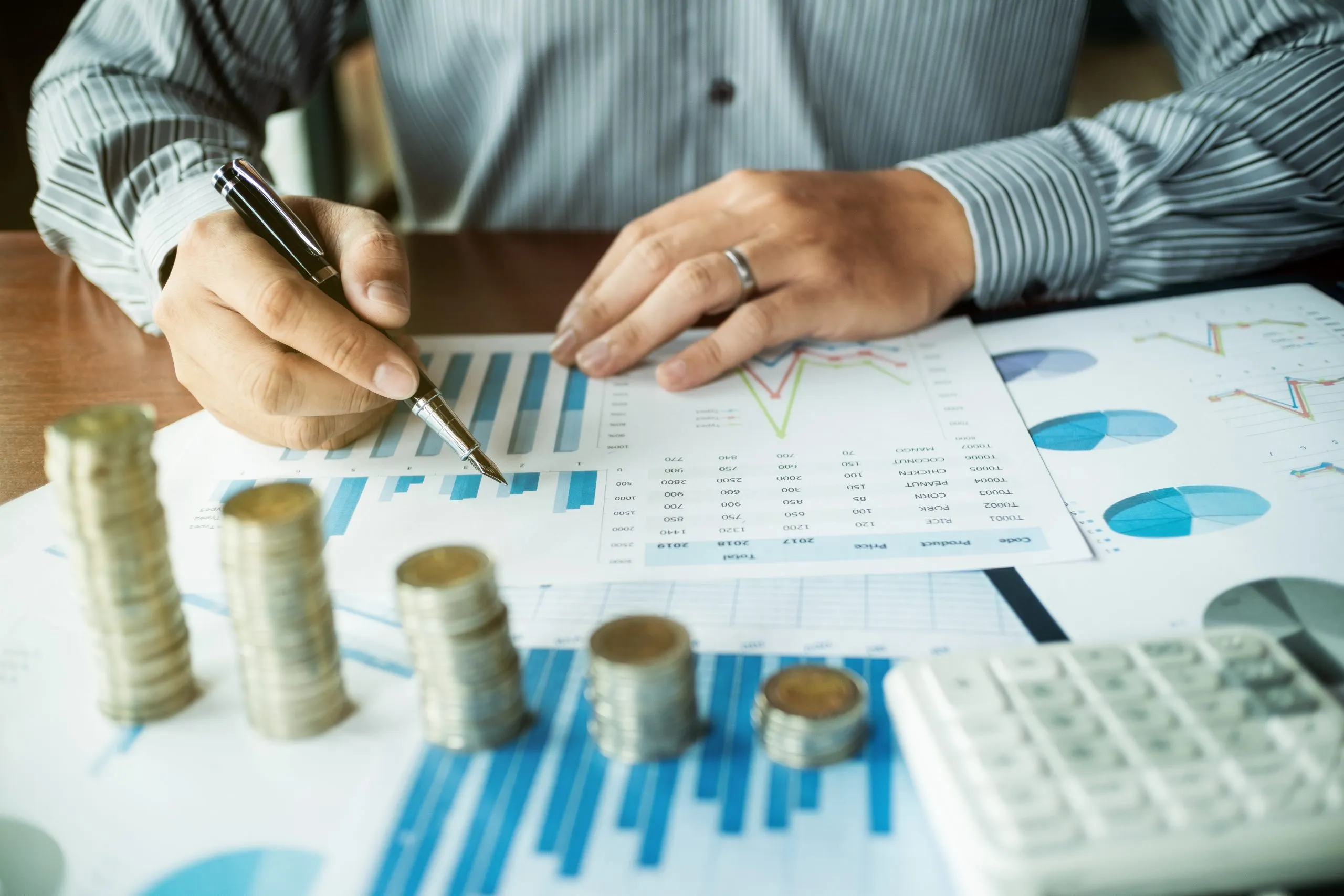 Evaluating Bank Account Pricing Competitiveness Across Institutions Serving Millions of Retail Customers bank-account-pricing-competitiveness-study-scaled