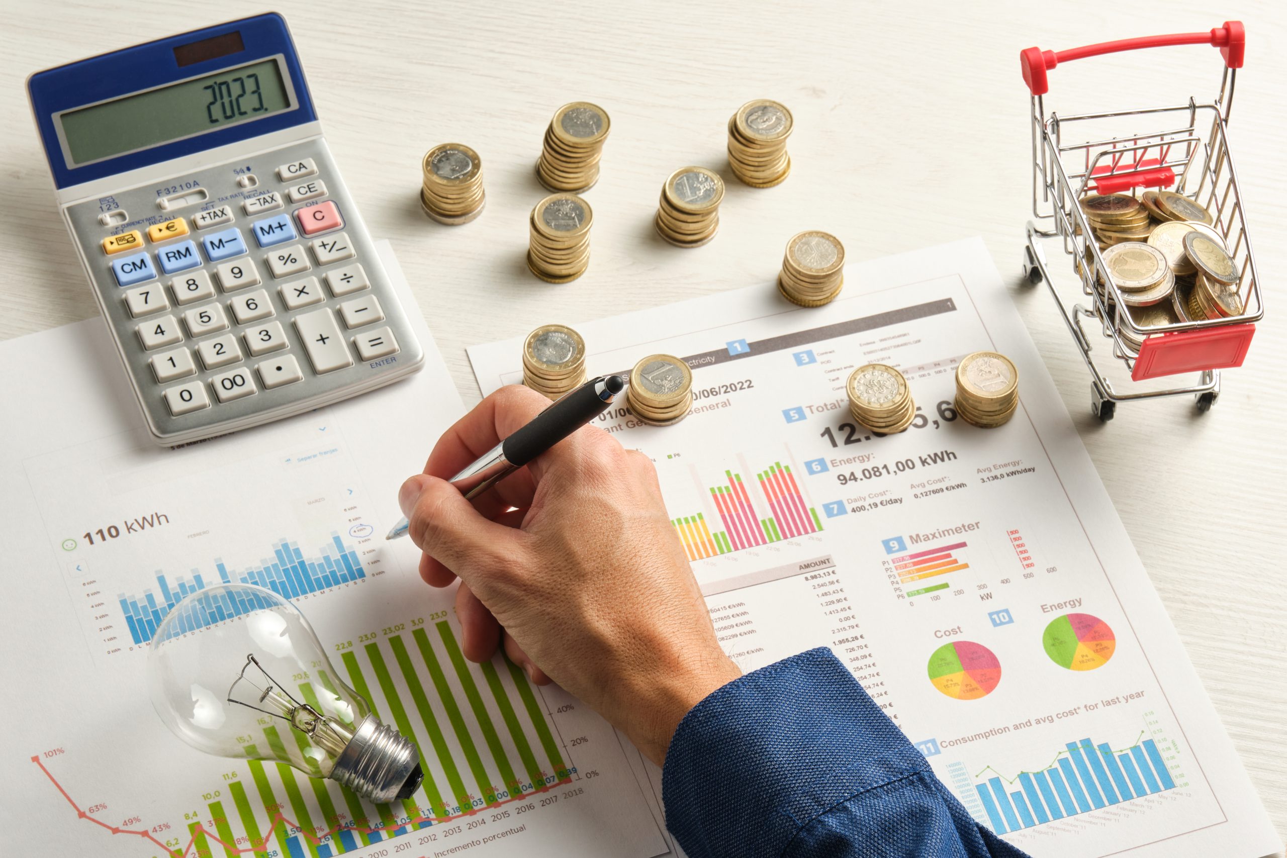 Bank Pricing Competitiveness Analysis for Institutions Competing on Value, Convenience and Digital Experience bank-pricing-competitiveness-analysis-scaled