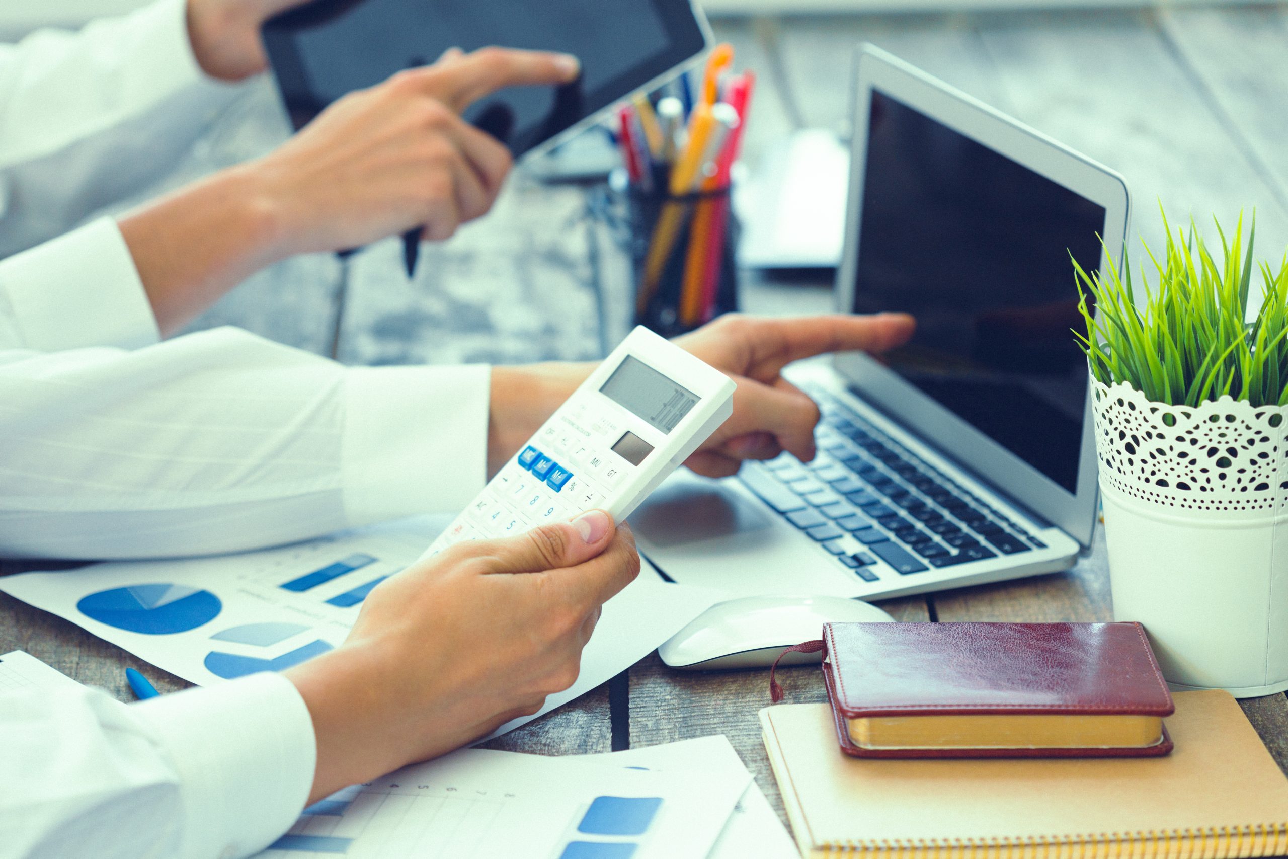 Banking Services Pricing Research to Validate Demand and Commercial Viability banking-services-pricing-feasibility-research-scaled