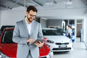 Dealer Incentive Strategies and Their Impact on Vehicle Sales and Channel Performance 