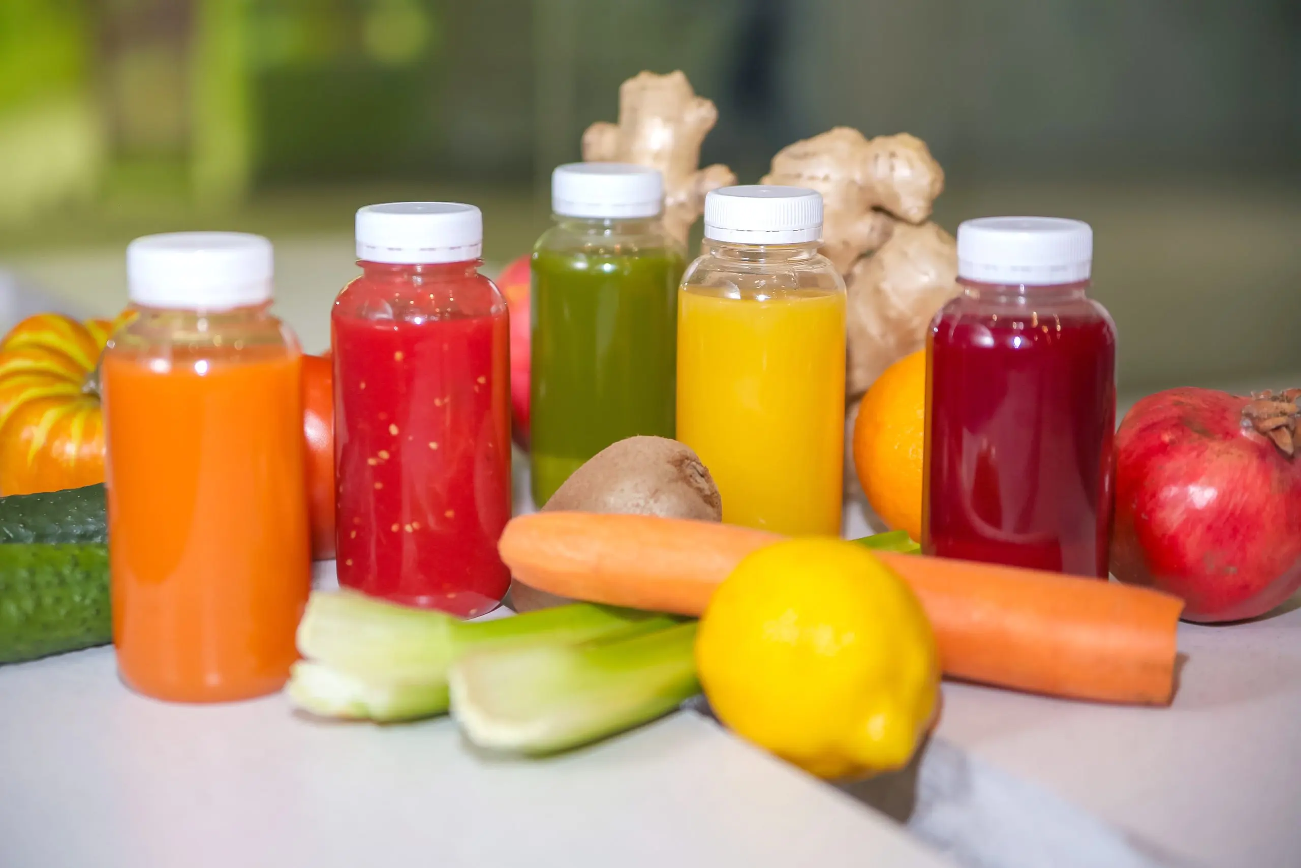 South Africa Health Drinks Market Grows at 13.5 Percent CAGR as Performance and Alertness Beverages Lead Demand fresh-juice-mix-fruit-vegetables-healthy-drinks-scaled