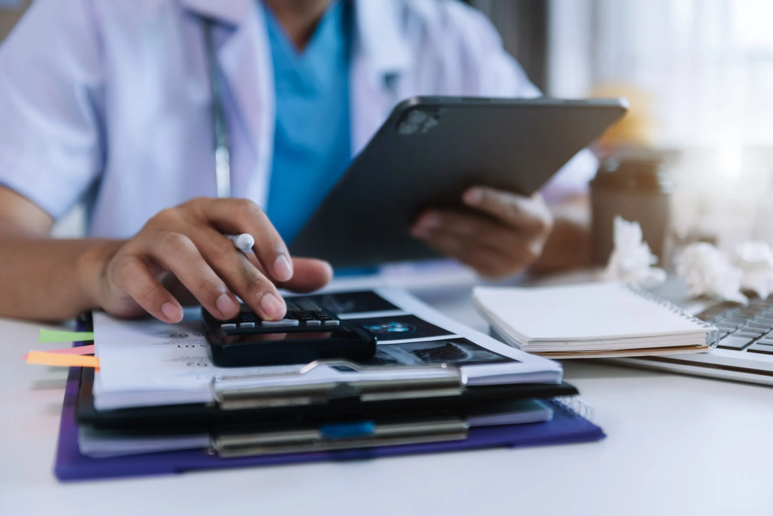 Benchmarking Insurance Reimbursement Rates Across Providers Managing Margin and Claims Pressure insurance-reimbursement-benchmarking-healthcare-scaled