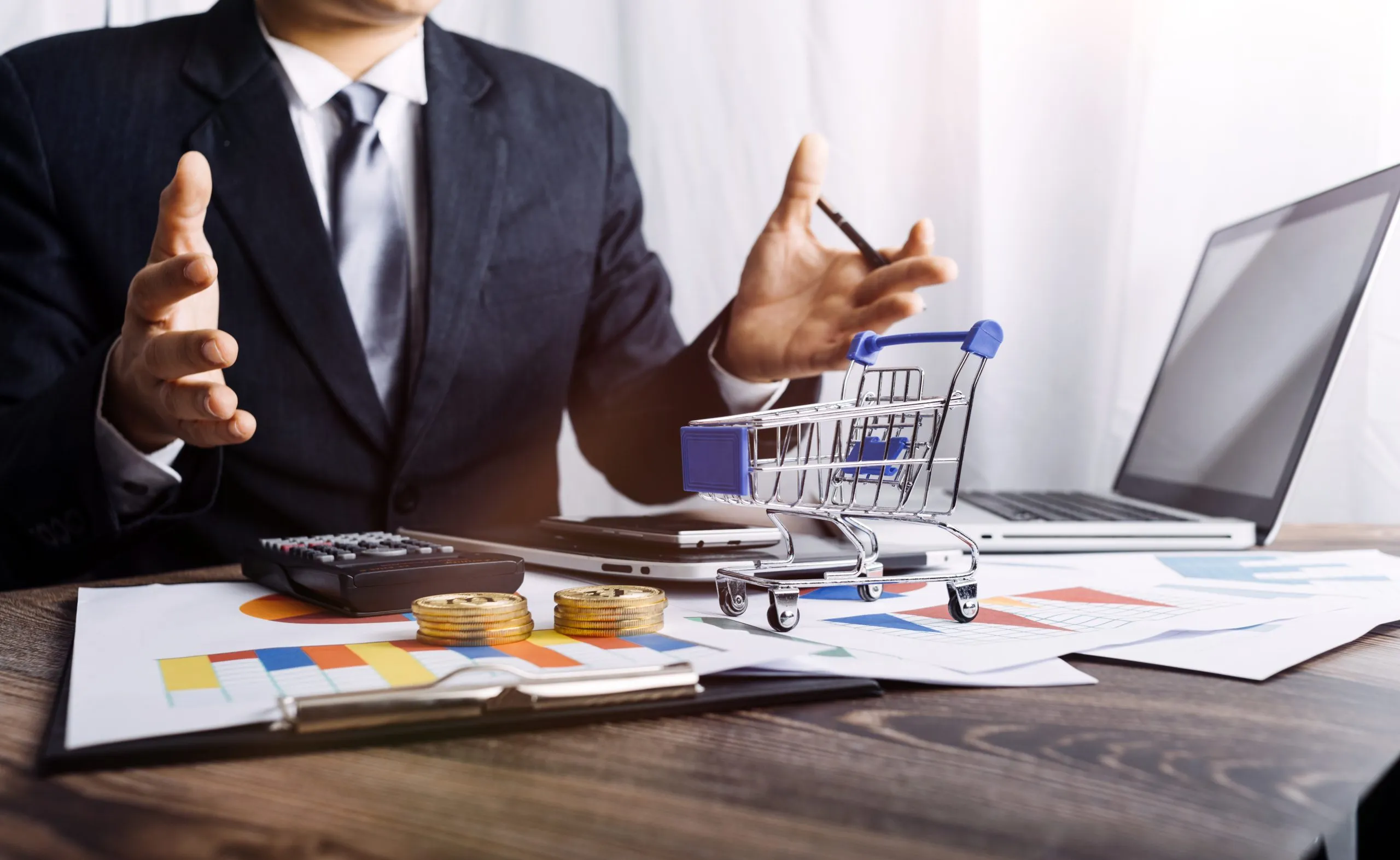 Why Value-Based Pricing Helps Luxury Brands Capture Premiums of 20% or More luxury-retail-value-based-pricing-consulting-scaled