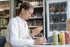 Restaurant Pricing Feasibility Consulting for Operators Managing Food Cost Pressures of 25% to 35% 