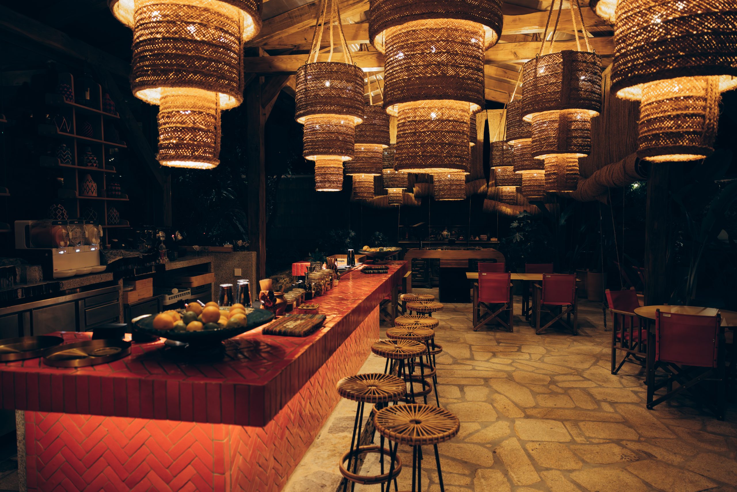 KSA Cafes and Bars Market Expected to Reach USD 9.6 Billion Driven by Specialty Coffee Demand restaurant-with-large-chandelier-hanging-from-ceiling-scaled