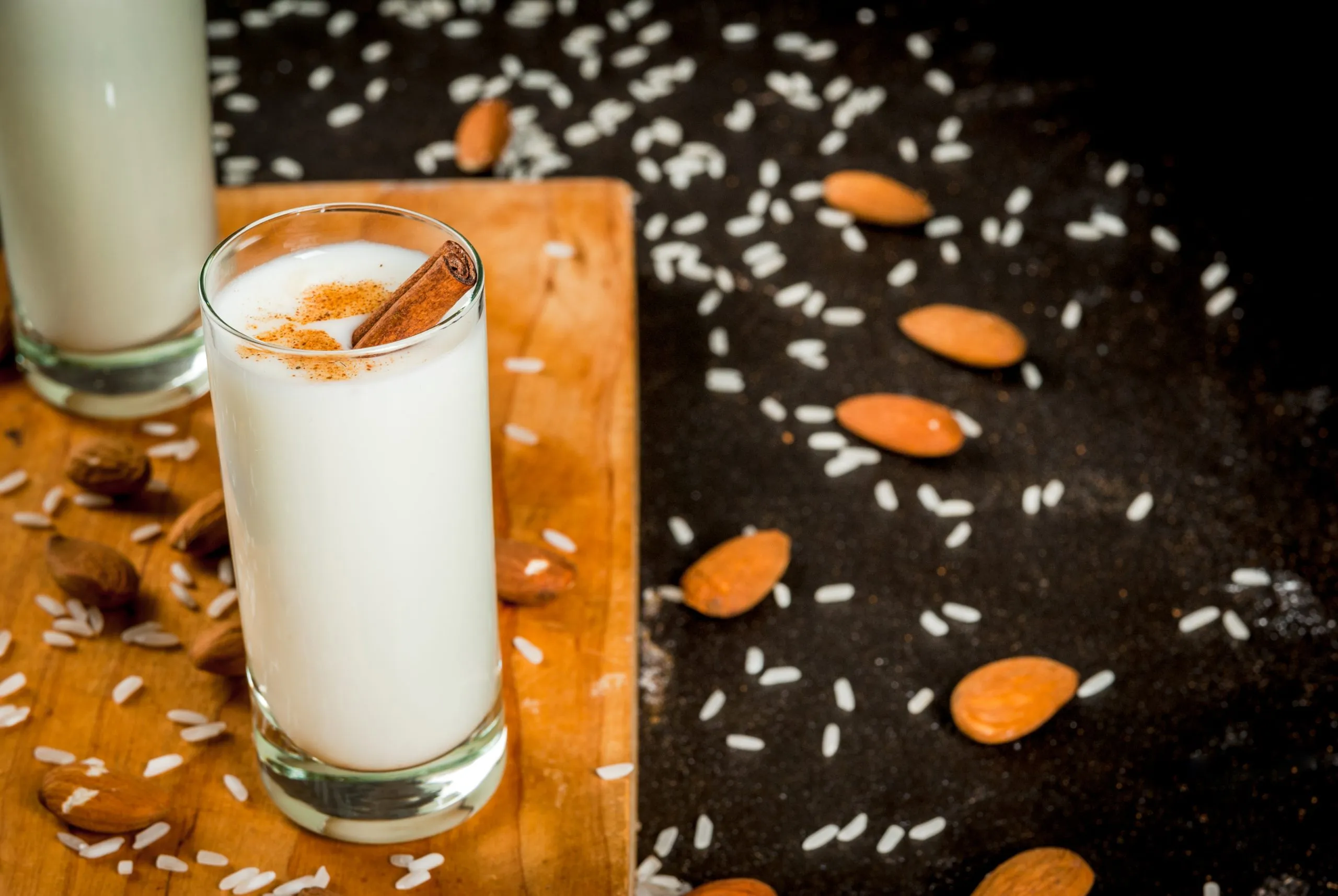 India Almond Milk Market Expected to Surpass USD 1.1 Billion Driven by Rising Health Consciousness traditional-mexican-drink-horchata-from-almonds-rice-vanilla-cinnamon-black-concrete-table-scaled
