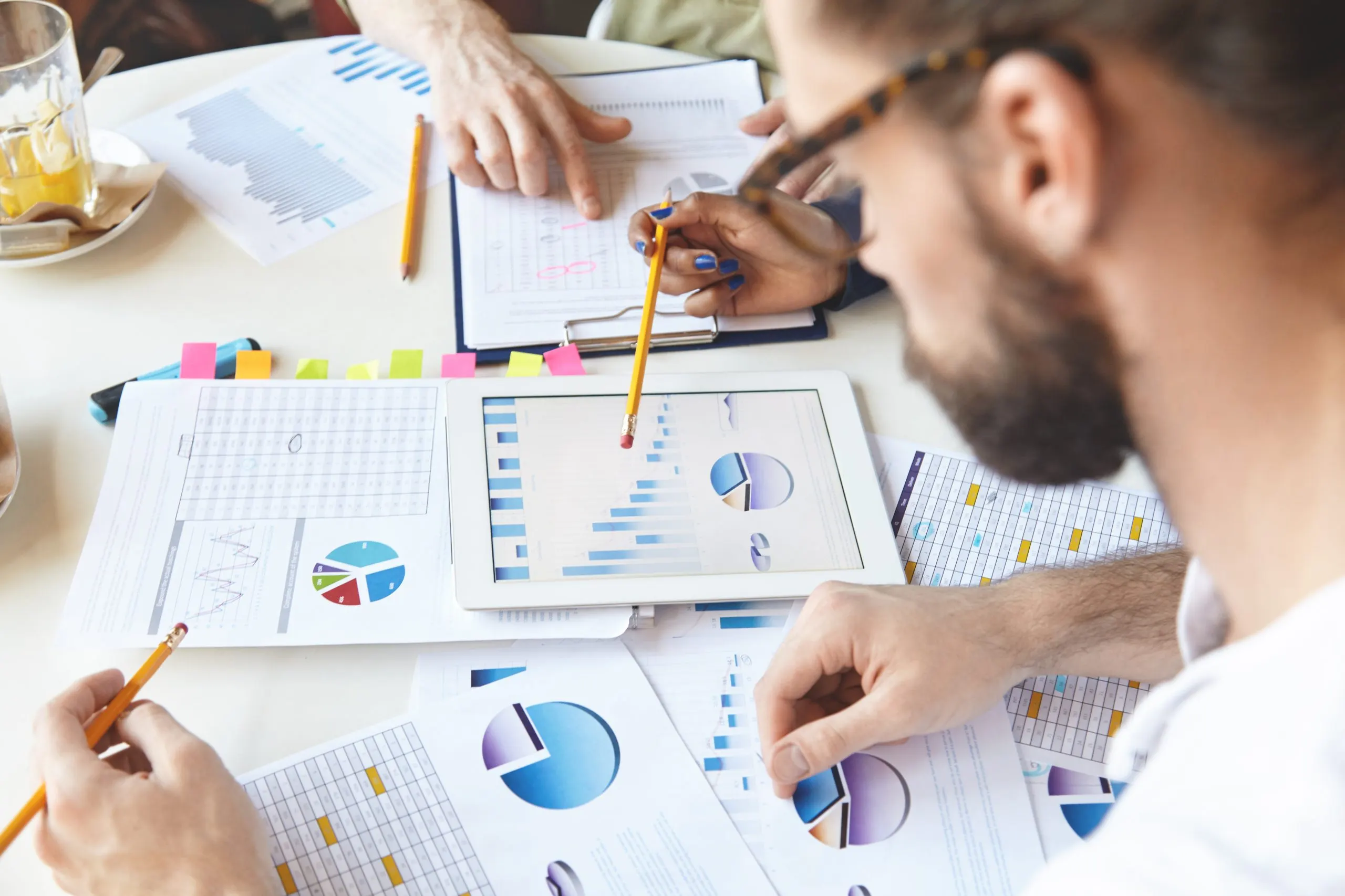 Vehicle Dealership Pricing Strategies for Balancing Sales Volume and Profitability vehicle-dealership-pricing-strategy-scaled