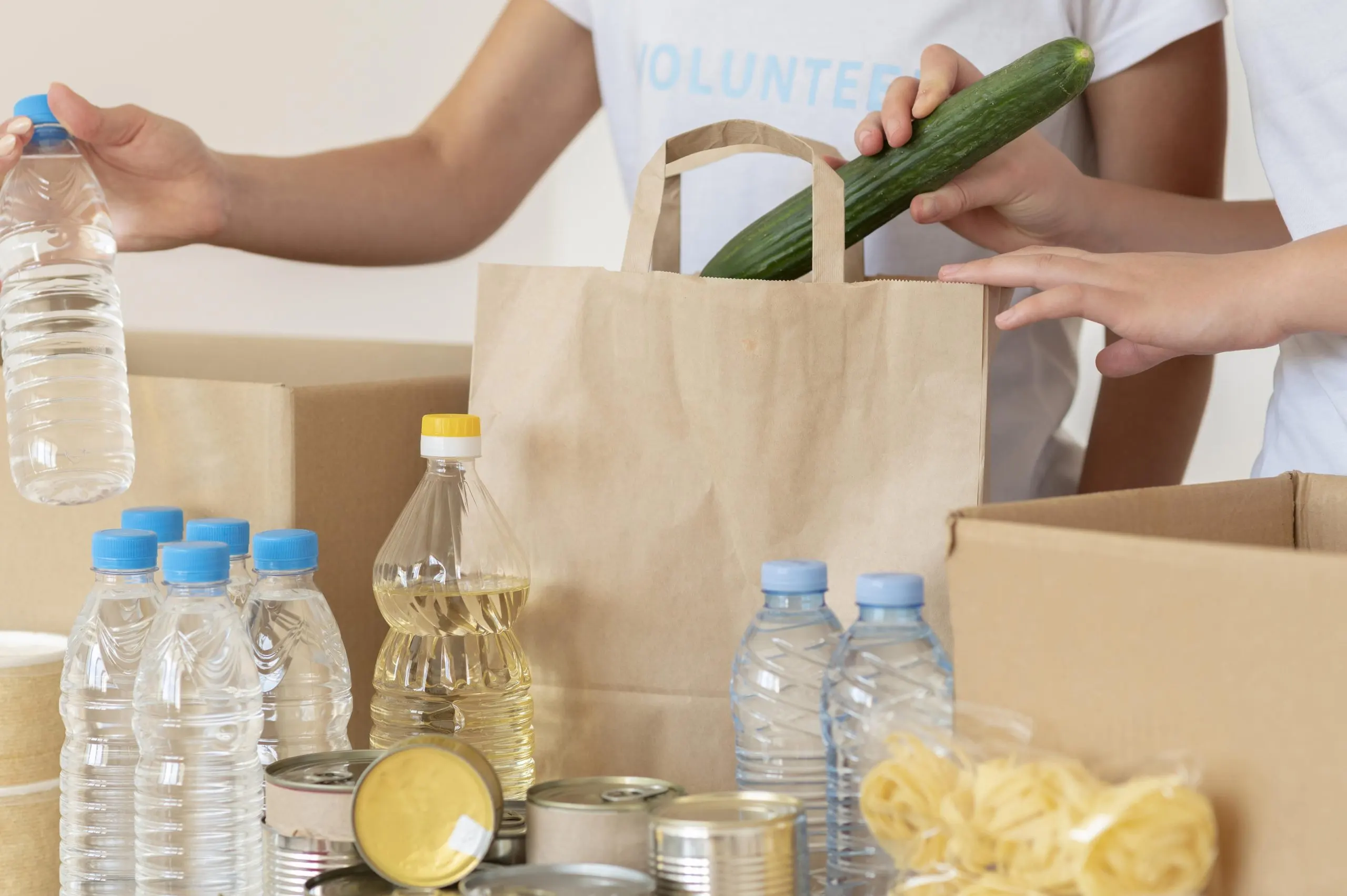 Brazil Sustainable Packaging Market Outlook to 2035 volunteers-putting-fresh-food-donation-bag-scaled