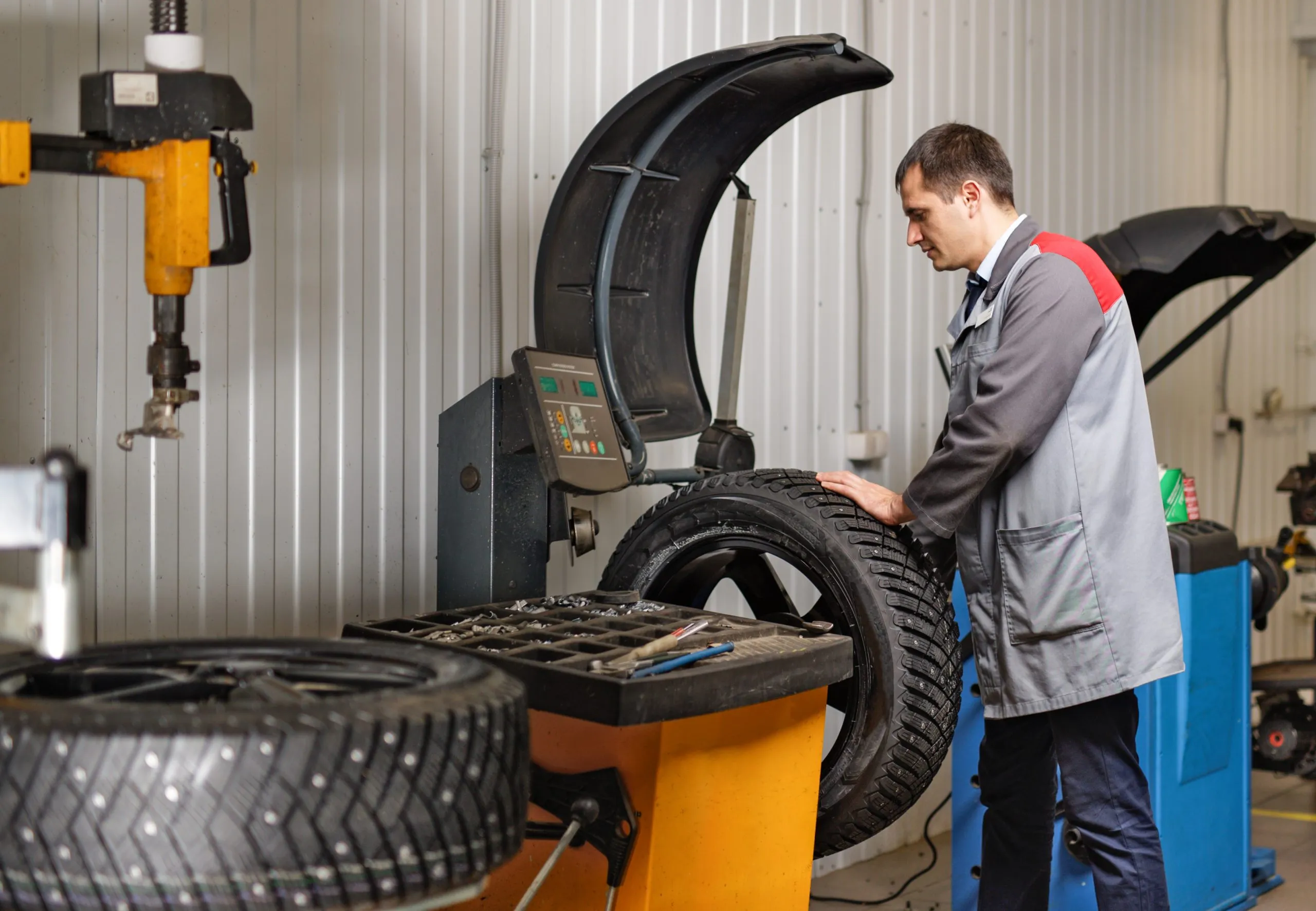 Philippines Tire Testing Machine Market Outlook to 2035 Philippines-Tire-Testing-Machine-Market-scaled