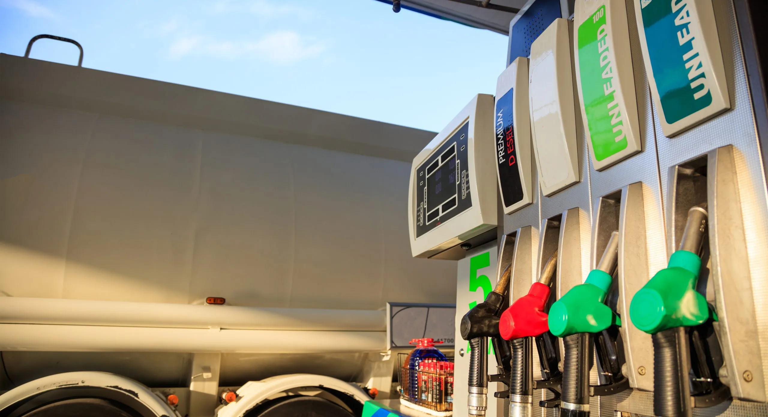 USA Gas Genset Market Outlook to 2035 USA-Automotive-Gas-Genset-Market-scaled