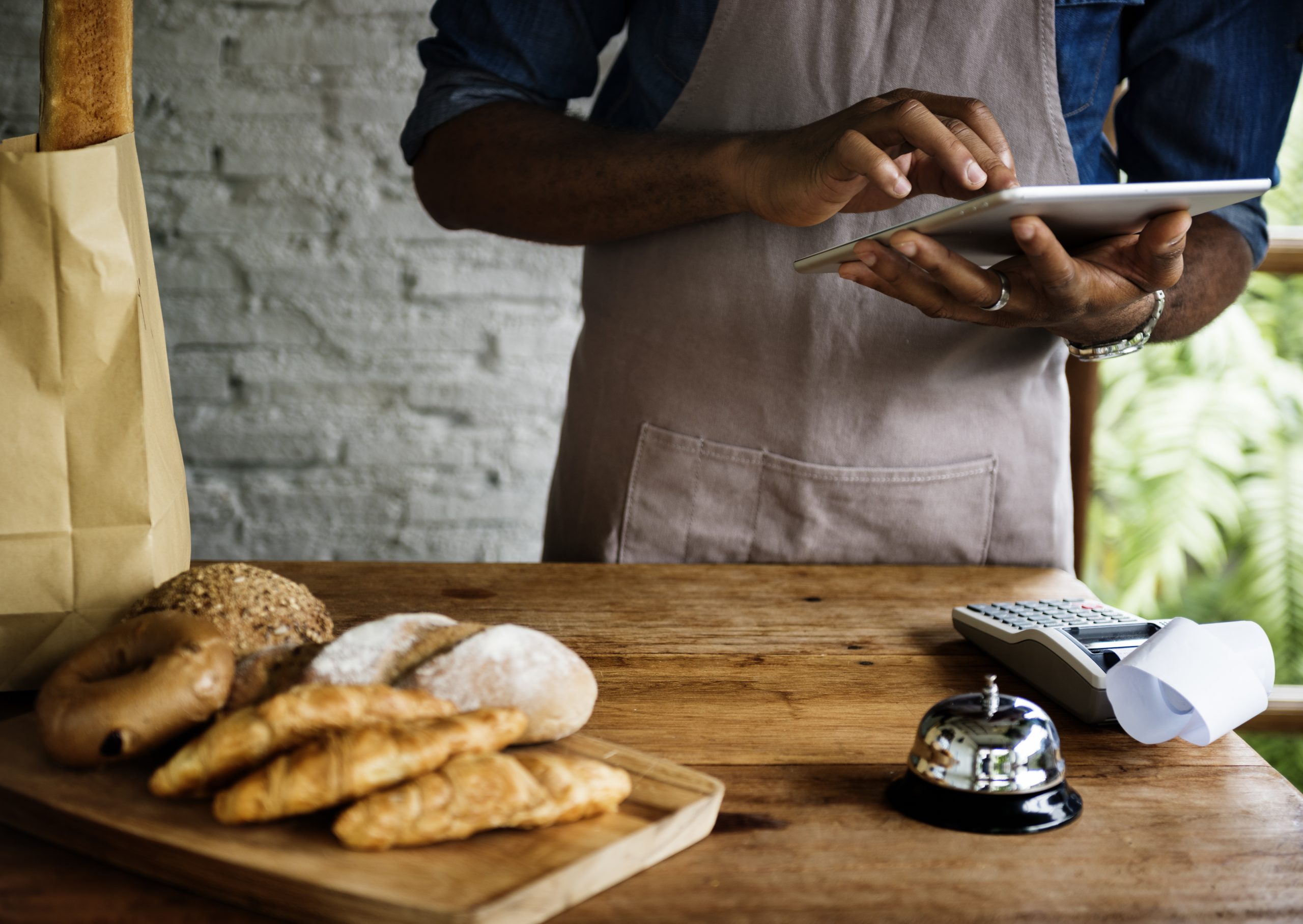 Where Should Bakery Brands Expand Next? Assessing Demand, Formats, Pricing, and Local Competition bakery-expansion-market-entry-consulting-scaled