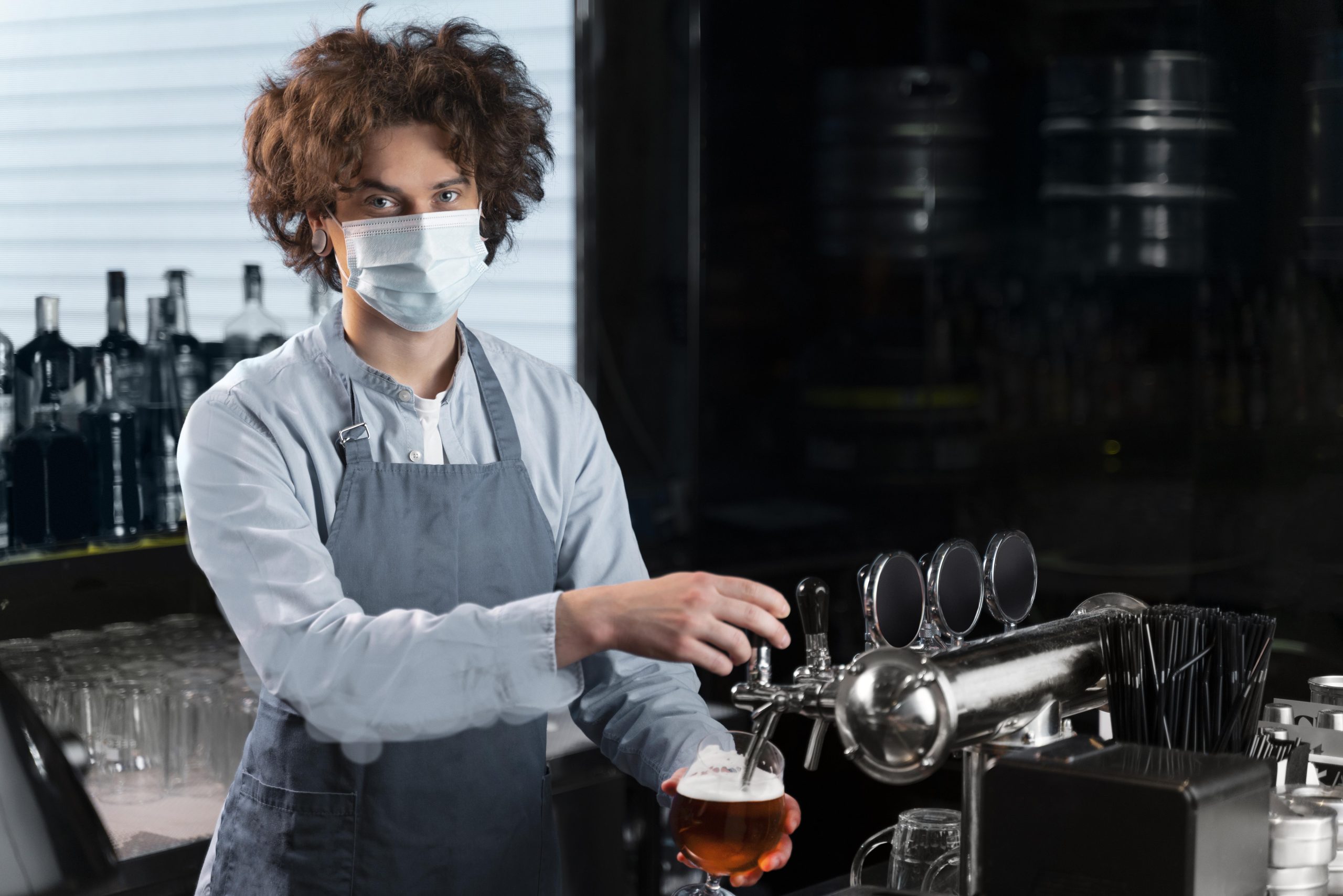 Distributor, Direct, or Digital? Choosing the Right Beverage Distribution Model for Market Entry beverage-distribution-entry-strategy-services-scaled