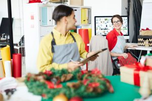 How Should a Department Store Enter a New Market? Aligning Format, Assortment, Location, and Launch Strategy 