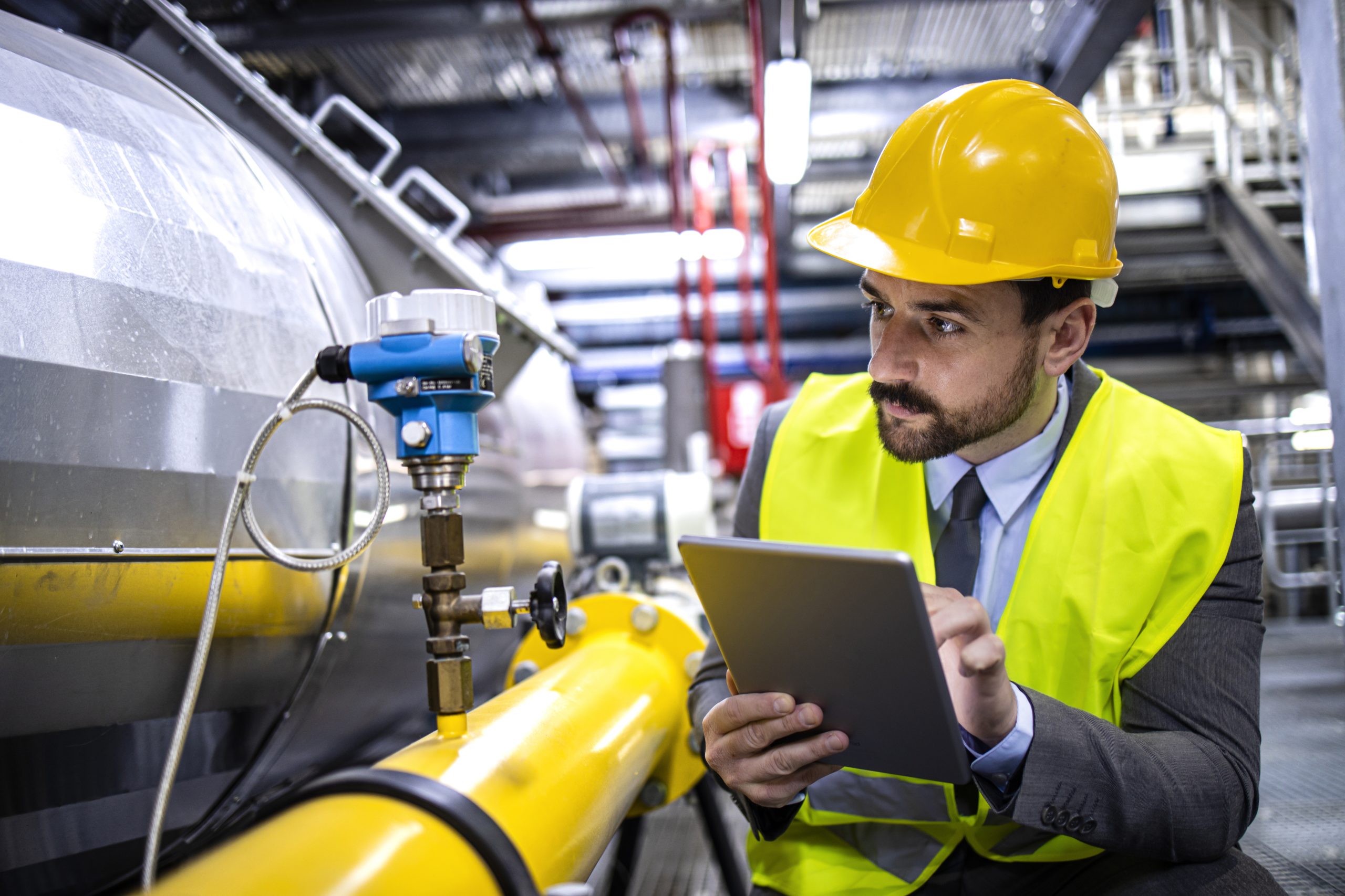 What Should an Oil and Gas Market Entry Analysis Reveal Before Investment? oil-and-gas-market-entry-analysis-consulting-report-scaled