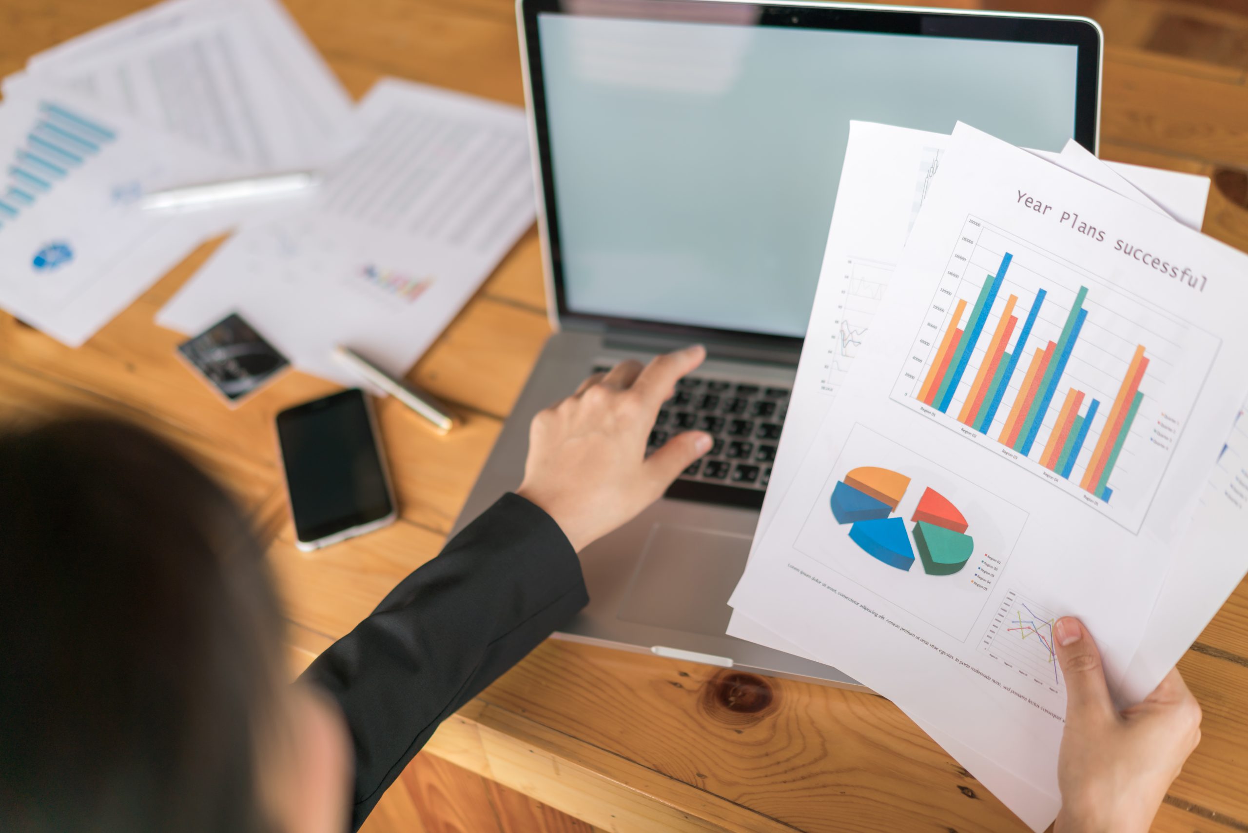 Can the Market Support Your Price? Assessing Pricing Power Alongside Competitive Intensity pricing-and-competition-market-assessment-scaled