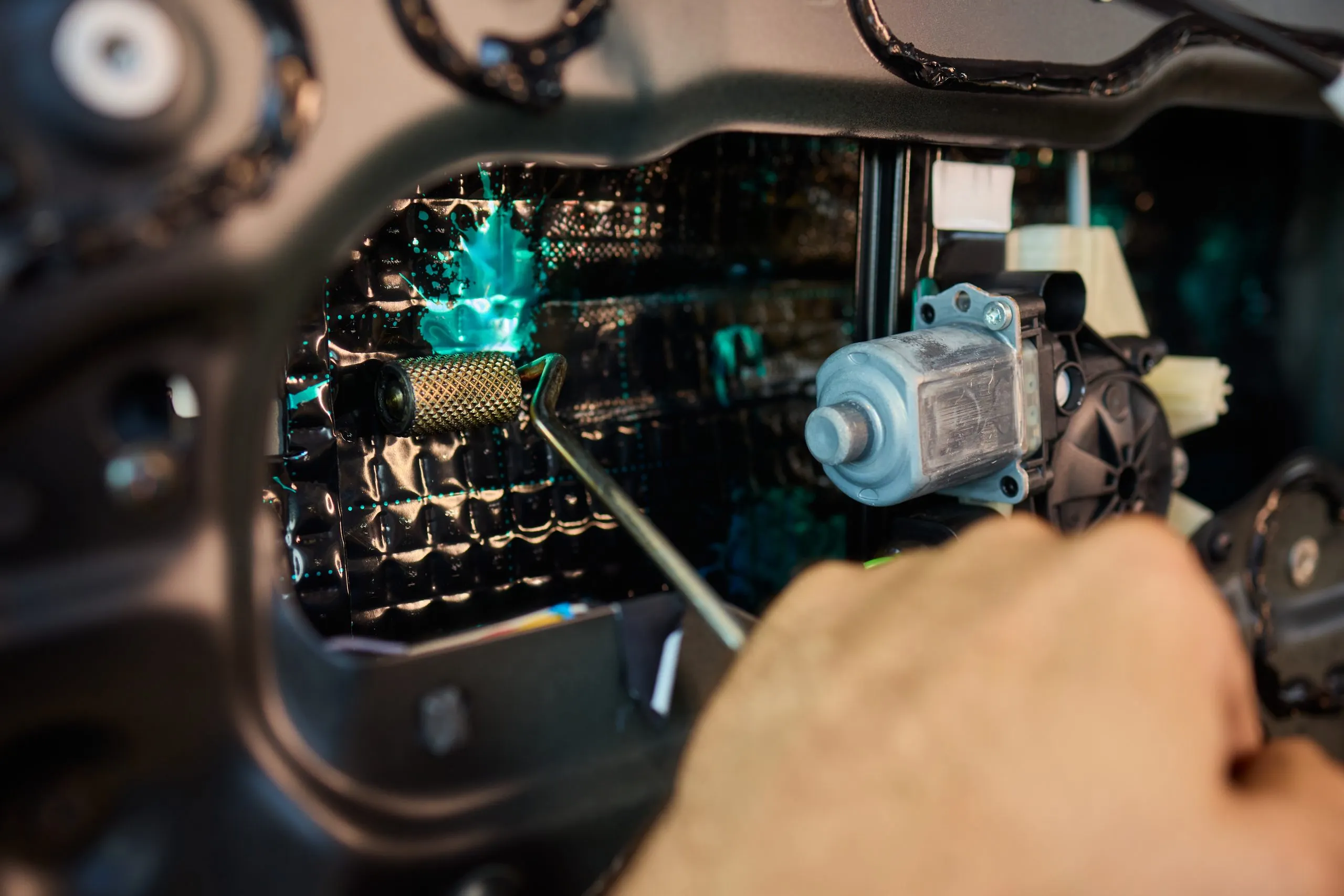USA Diesel Genset Market Outlook to 2035 stepbystep-car-door-sound-deadening-panel-installation-process-your-vehicle-scaled