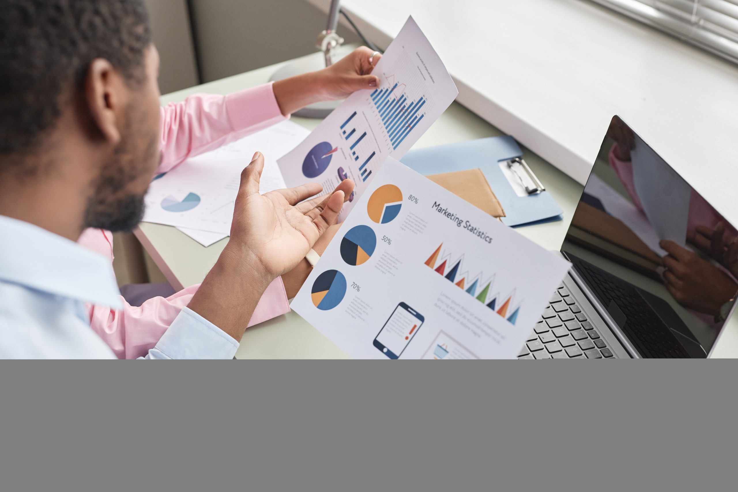 Can a New CRM Offering Compete in a Crowded Market? Assessing Gaps, Users, Pricing, and Integrations CRM-software-market-feasibility-study-scaled