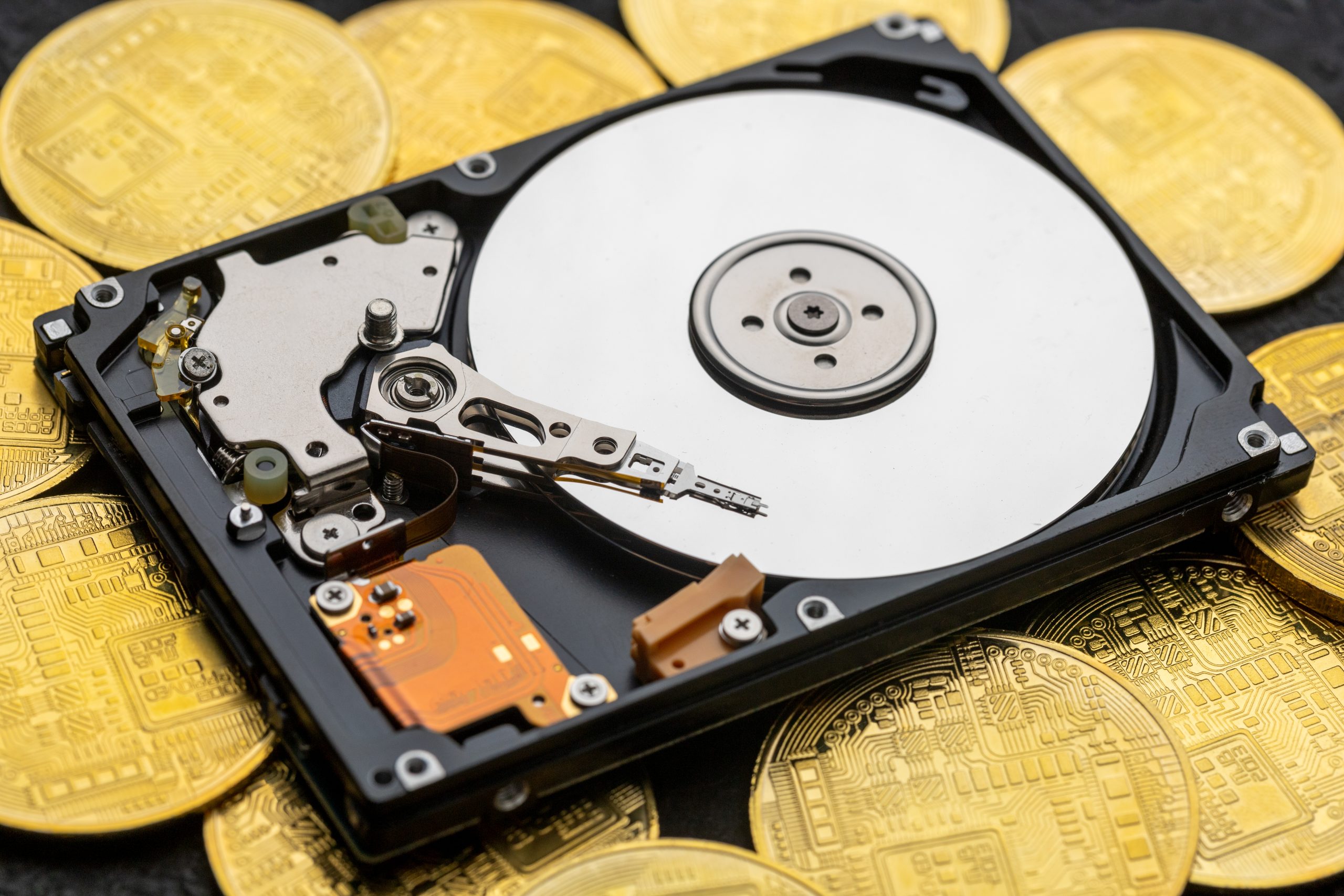 Where Is Memory Demand Growing Fastest? Assessing AI, Data Centers, Smartphones, and Automotive Applications memory-chip-market-opportunity-analysis-scaled
