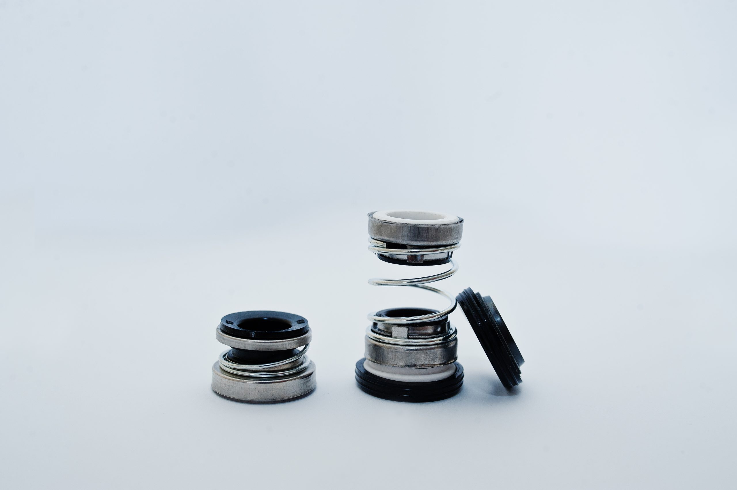 Canada Gaskets and Seals Market Gains Momentum as 1.4 Million Vehicles Support Sealing Demand spare-part-water-pump-isolated-white-scaled