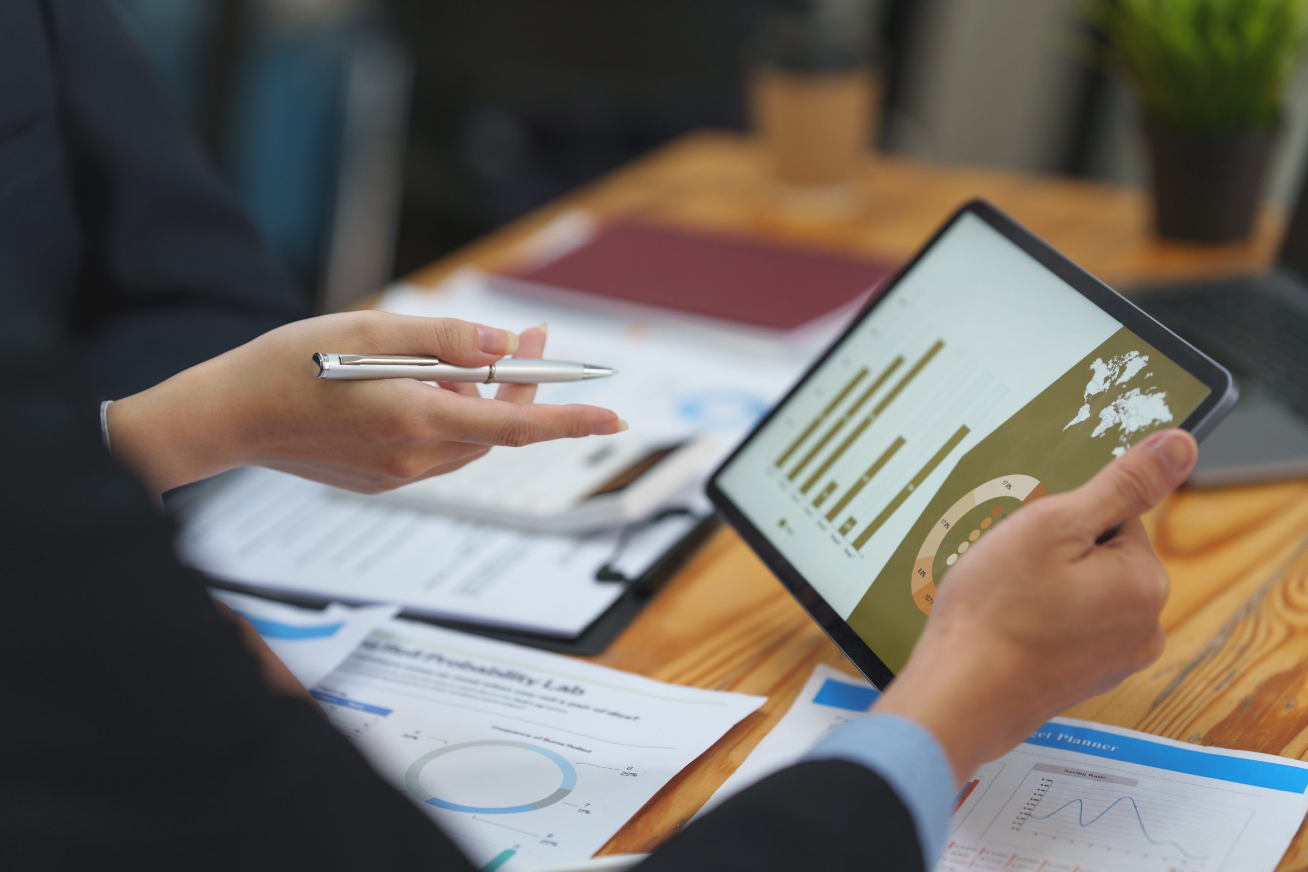 Where Can QSR Brands Grow Next? Assessing Formats, menu gaps, pricing, and catchment demand QSR-growth-opportunity-assessment-services-scaled