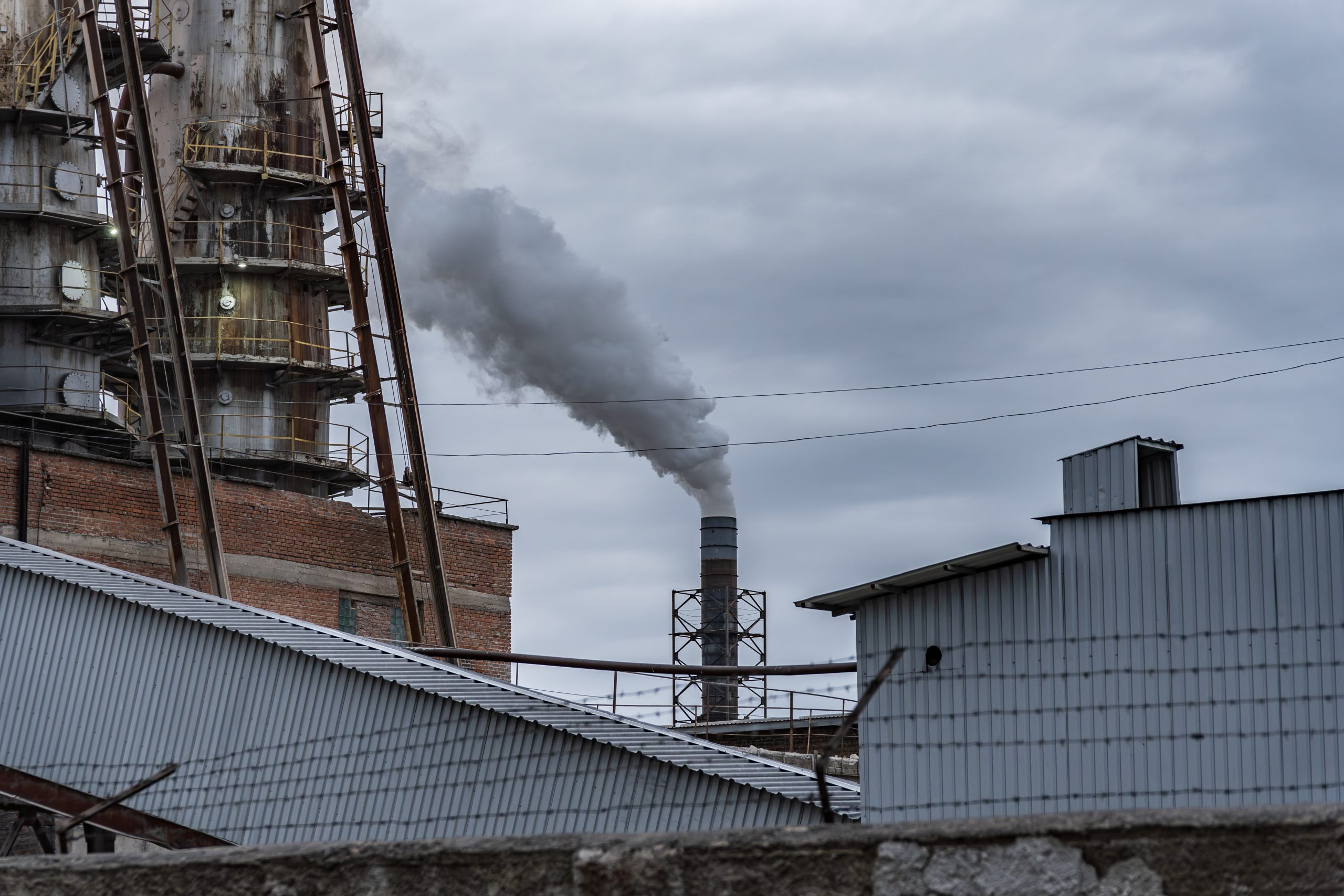 Qatar-Industrial-Air-Pollution-Control-Systems-market-scaled