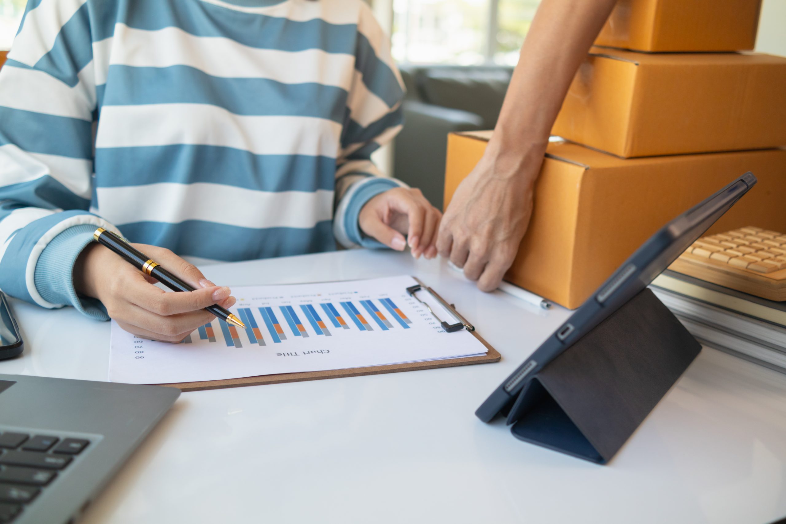 From Current Parcel Flows to Future Network Needs: Building a More Reliable Courier Demand Outlook courier-demand-forecasting-consulting-scaled