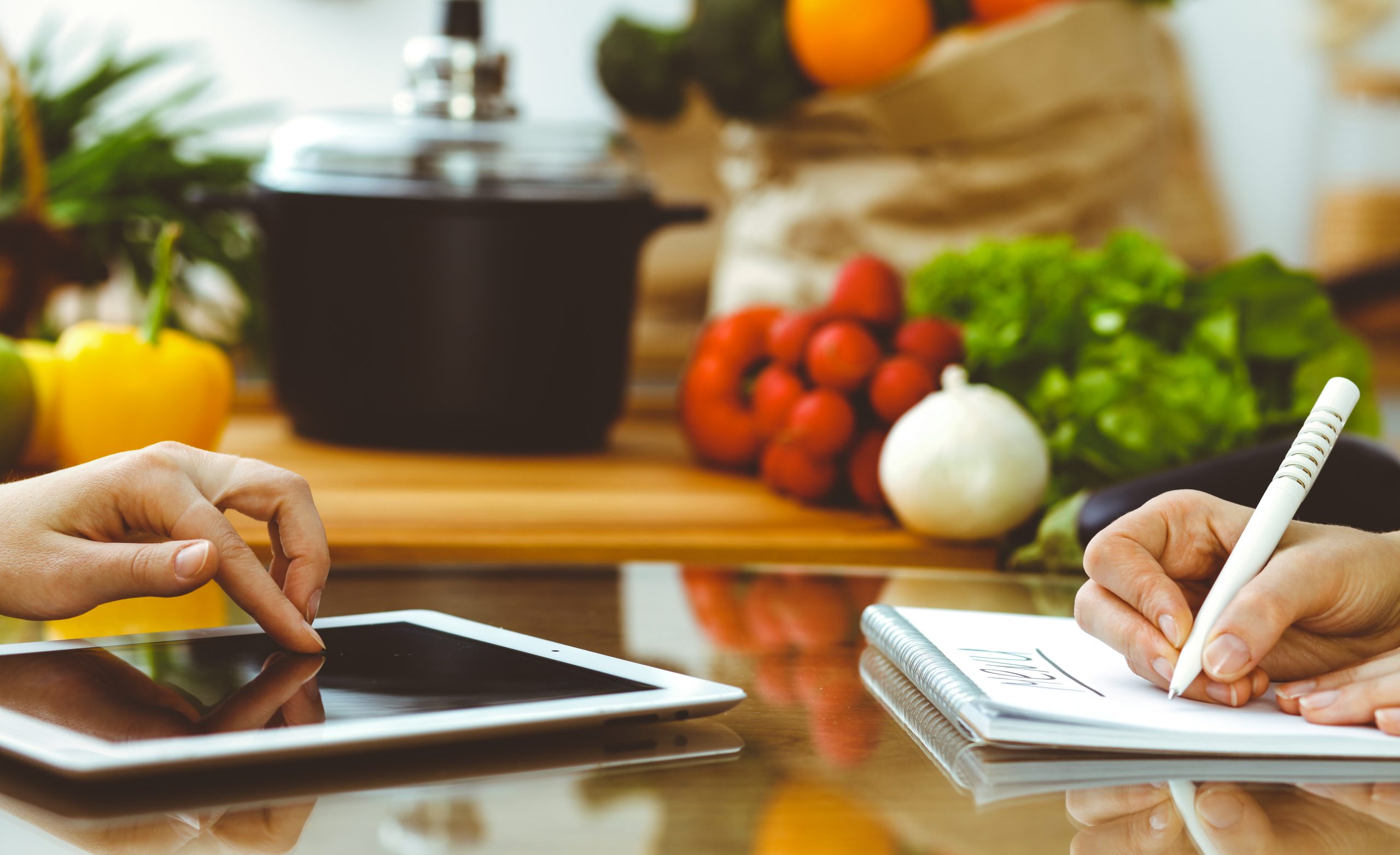 Packaged Food Demand Assessment: Mapping Consumption Frequency, price sensitivity, and channel preferences packaged-food-demand-assessment-consulting-scaled