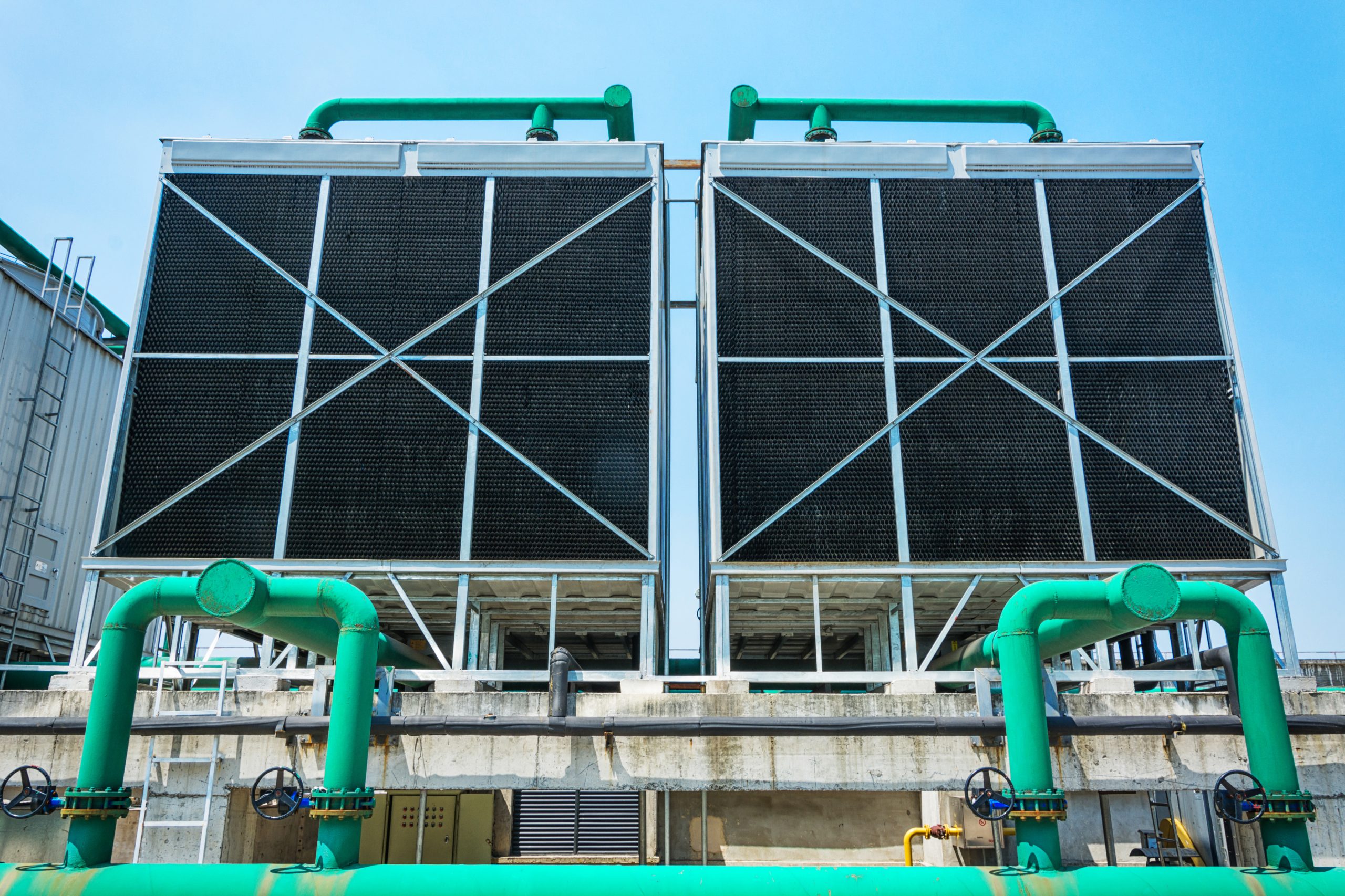 India Air Separation Unit Market Outlook to 2035 sets-cooling-towers-data-center-building-1-scaled