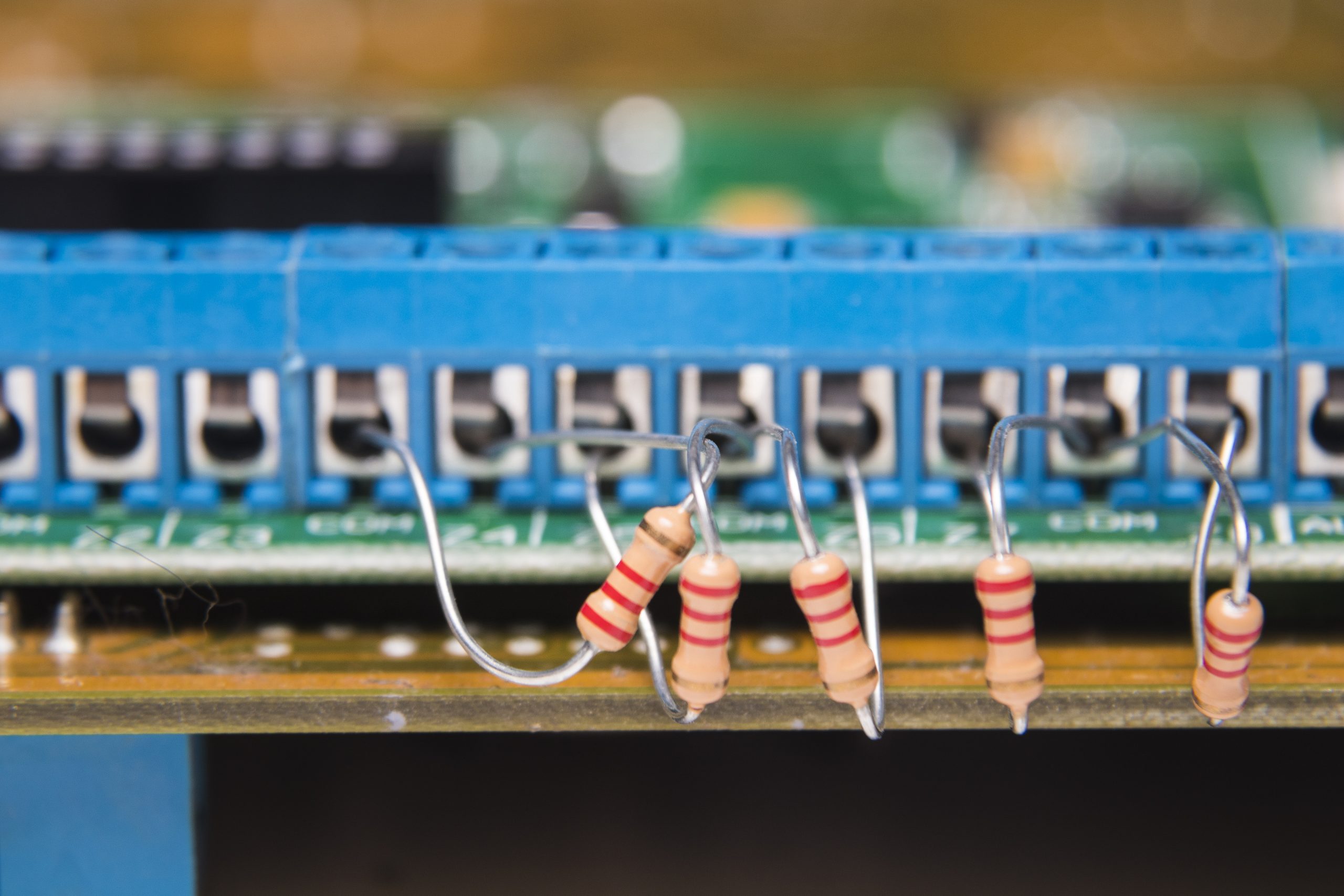 UAE Electrical Insulators Market Outlook to 2035 technology-texture-background-scaled