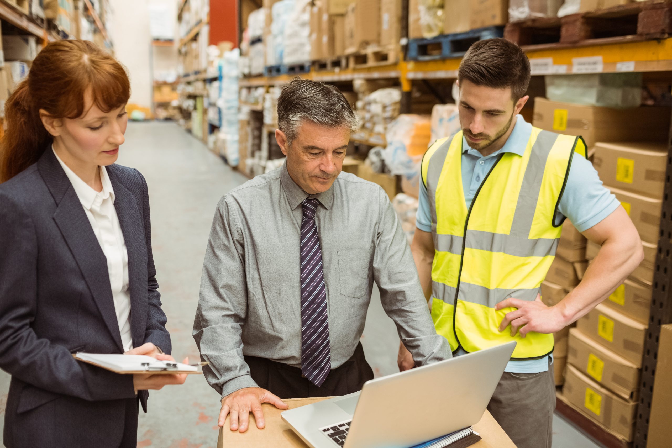 Who Controls the Most Attractive Warehouse Markets? Mapping Capacity, Occupancy, Rents, and Customer Mix warehousing-competitor-market-assessment-research-scaled